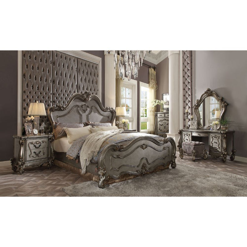 Versailles Eastern King Bed